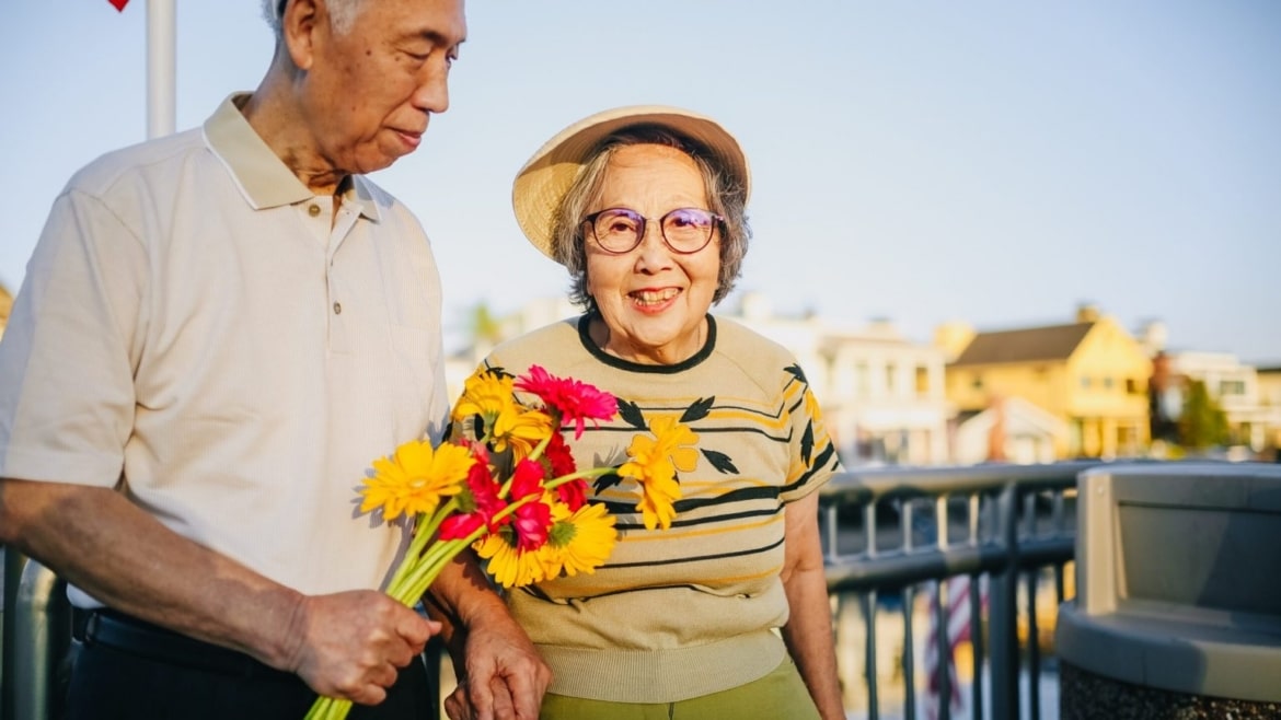 Reverse Mortgage vs. Cash‑Out Refinance: Which Is Better?